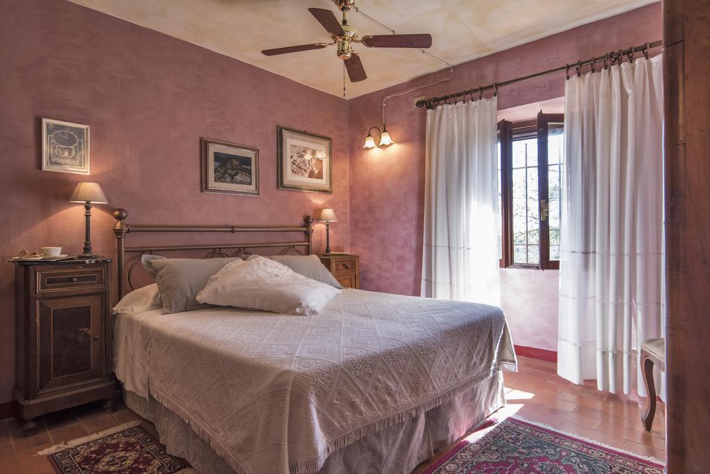 Il Casolare Di Libbiano Guest House San Gimignano Ngoại thất bức ảnh