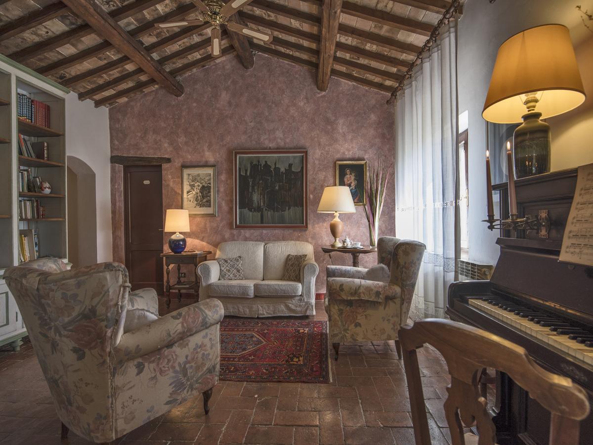 Il Casolare Di Libbiano Guest House San Gimignano Ngoại thất bức ảnh